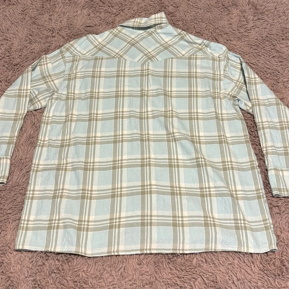 Levi’s Men Light Blue Plaid Long Sleeve Soft Flannel Shirt